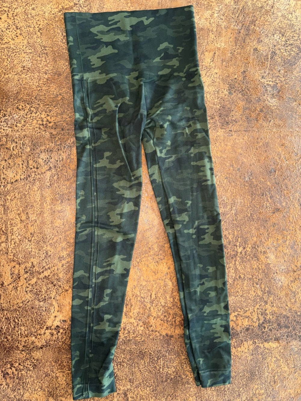 SPANX Women's High-Rise Camo Leggings - Green